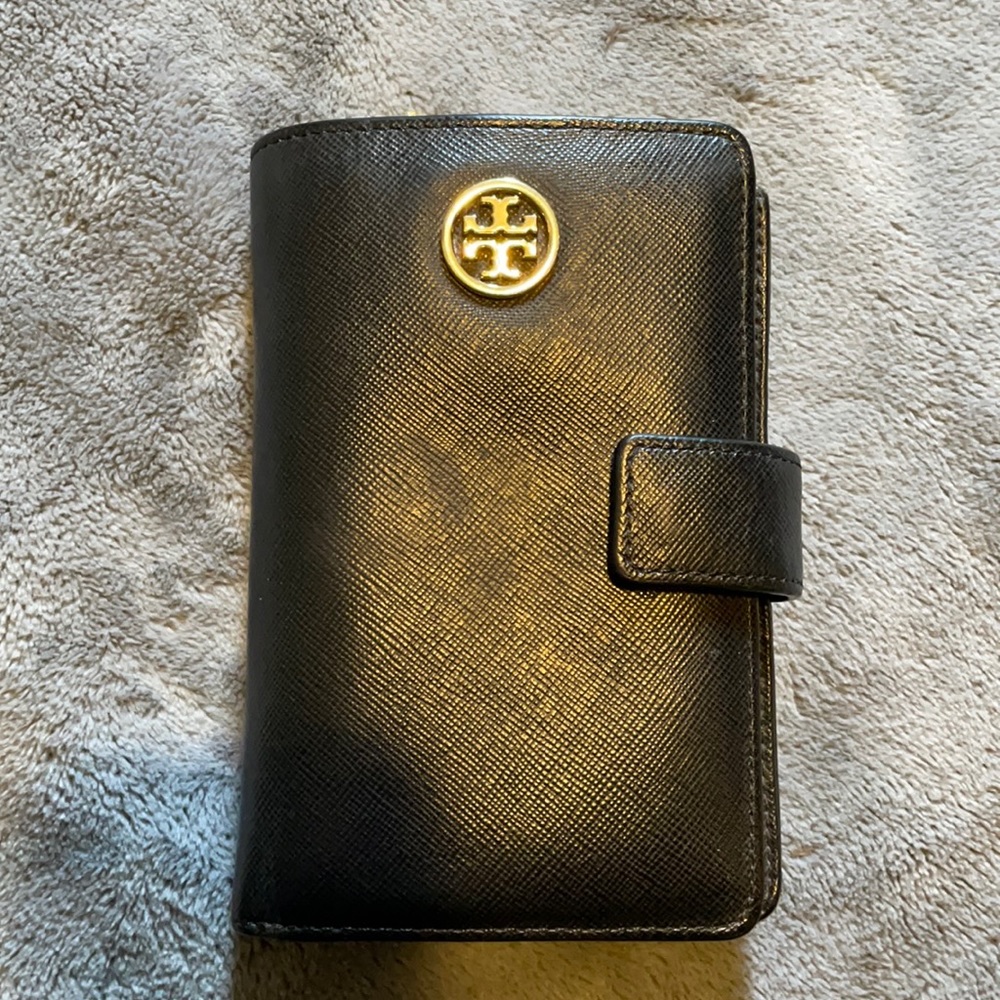 Tory Burch black wallet